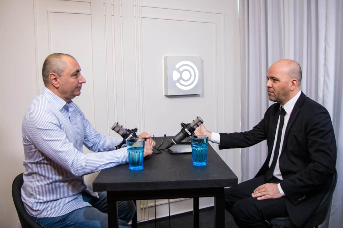 managerul filarmonicii de stat sibiu, vine joi la „ora de cultură”. cristian lupeș vorbește despre conflictul dintre conducere și artiști, dar și despre planurile de viitor