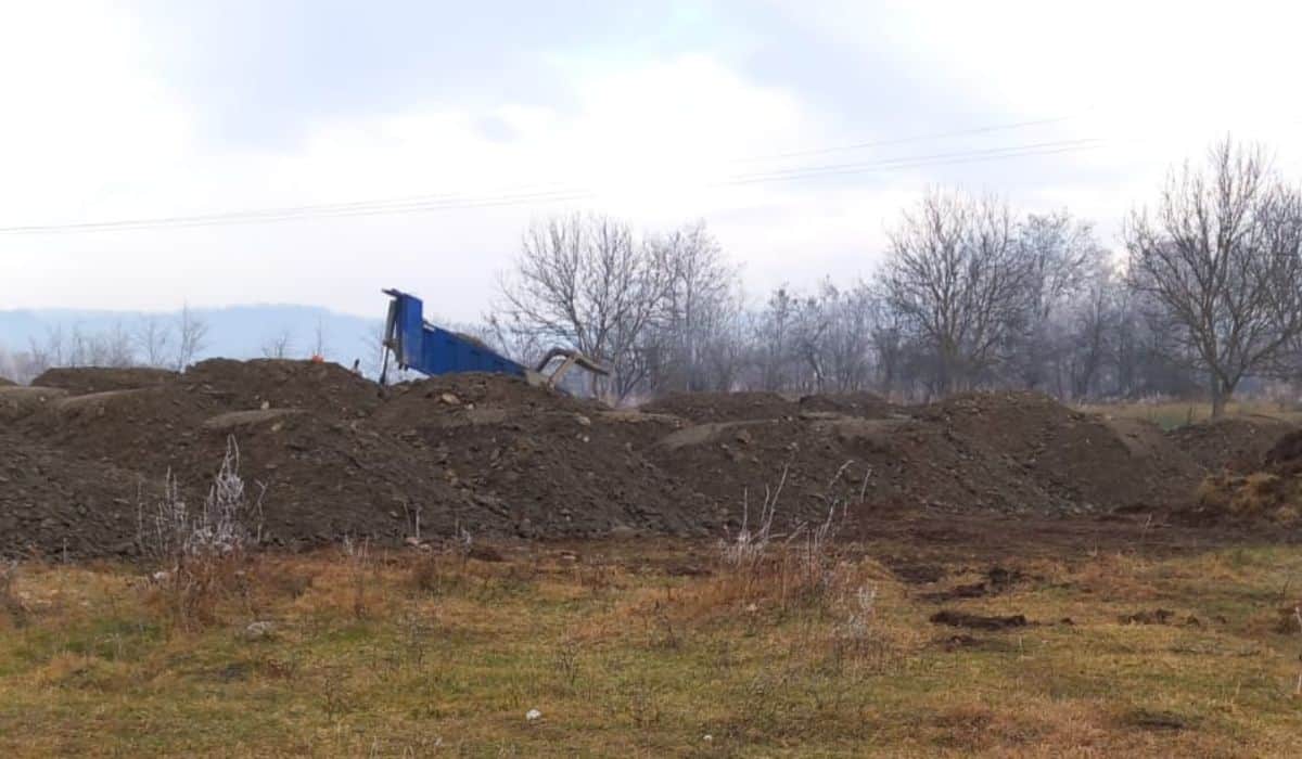 exploatarea balastului de pe râul din porumbacu de jos, motiv de îngrijorare pentru localnici. primar: „este autorizată”
