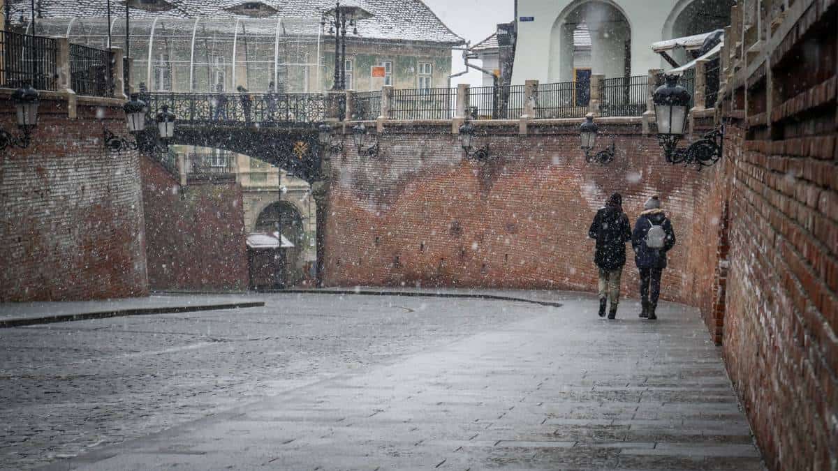 vreme friguroasă până în 20 ianuarie. temperaturi și de minus 13 grade noaptea și posibile ninsori