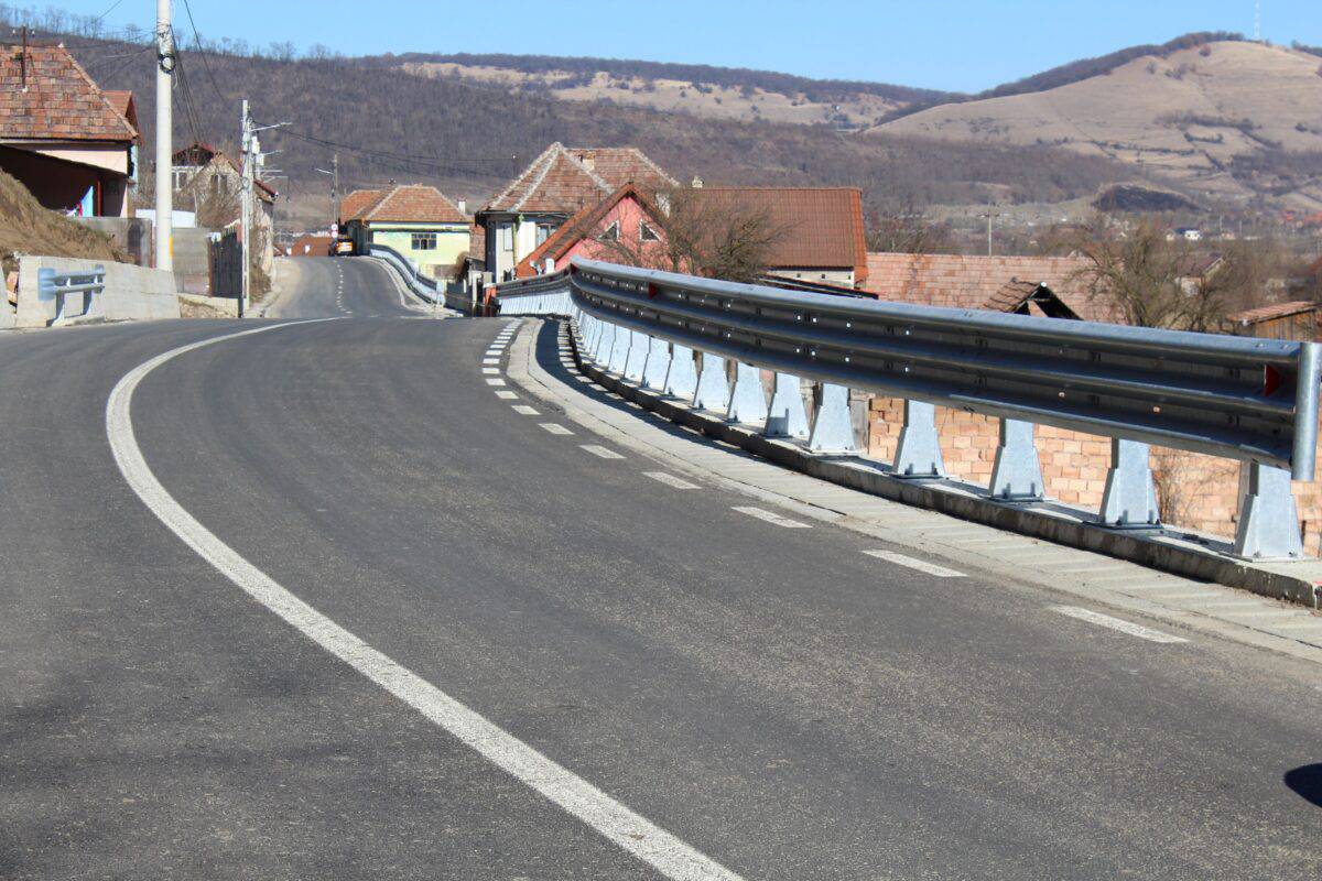 drumul județean șura mică -țapu, modernizat cu fonduri europene. are 35 de kilometri, iar investiția este de peste 150 milioane lei (foto)
