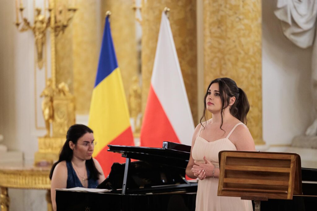 Sezon cultural bilateral organizat în premieră istorică de România și Polonia. Startul va fi dat cu o expoziție la Muzeul Brukenthal din Sibiu sezon cultural bilateral organizat în premieră istorică de românia și polonia. startul va fi dat cu o expoziție la muzeul brukenthal din sibiu