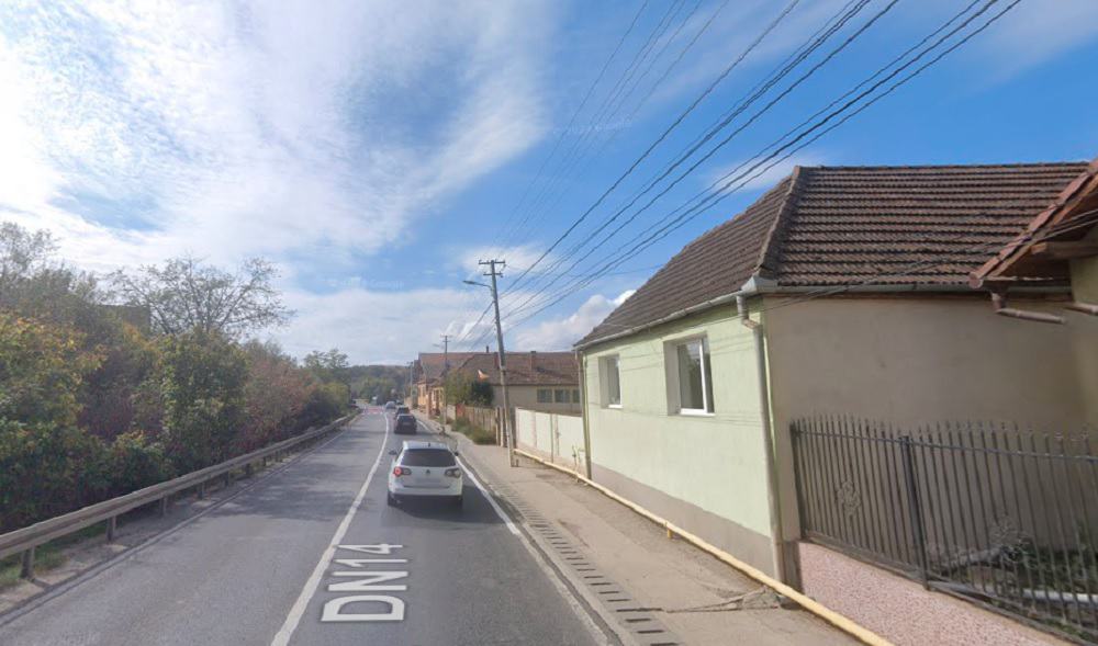 locuitorii din slimnic sunt exasperați de vitezomani și cer montarea de calmatoare de viteză pe dn14. drdp spune că nu se poate
