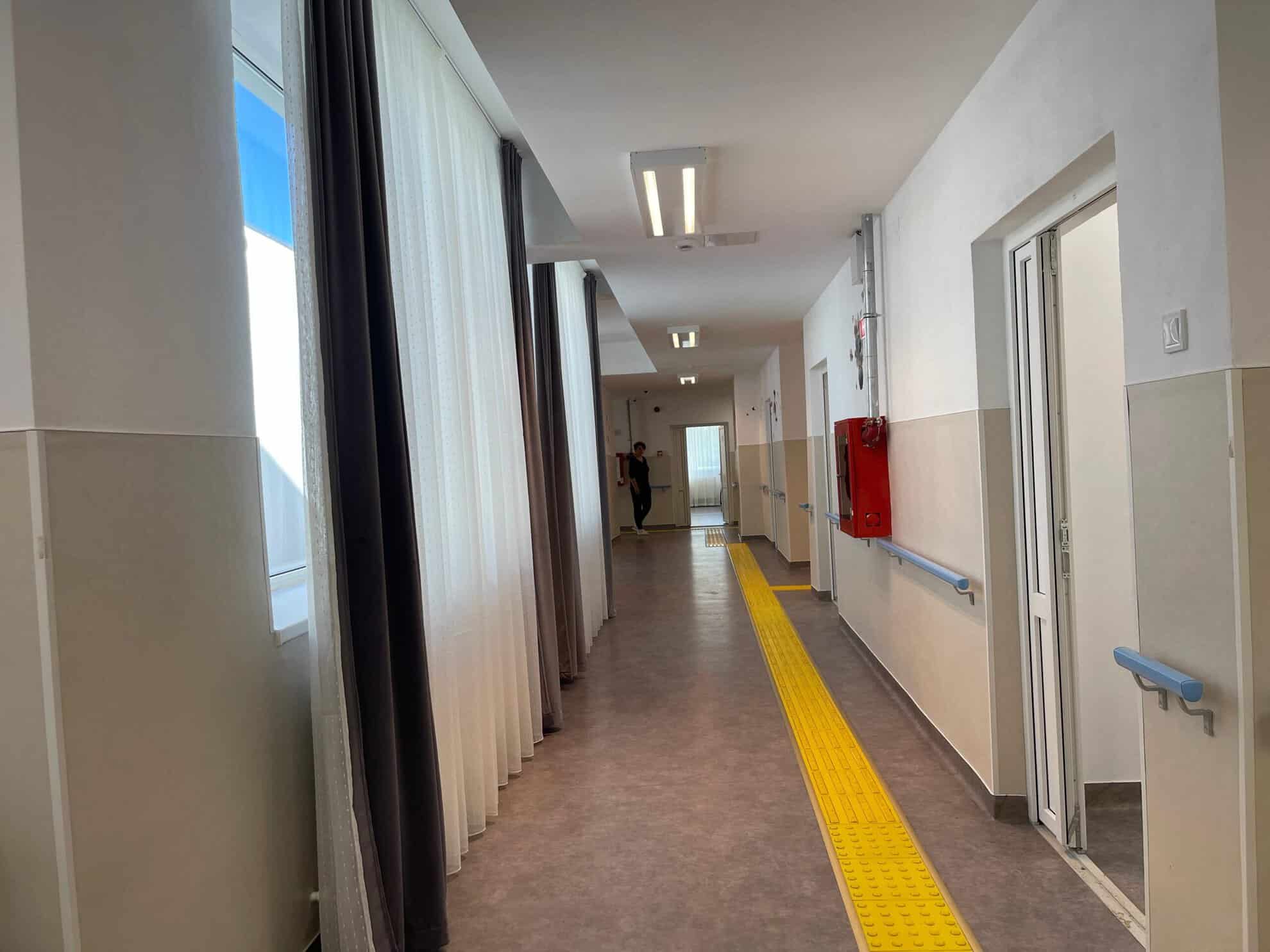 o nouă investiție în infrastructura socială a fost finalizată: centrul de îngrijire și asistență pentru persoane adulte cu dizabilități tălmaciu a fost reabilitat și extins din fonduri alocate de cj sibiu (foto)