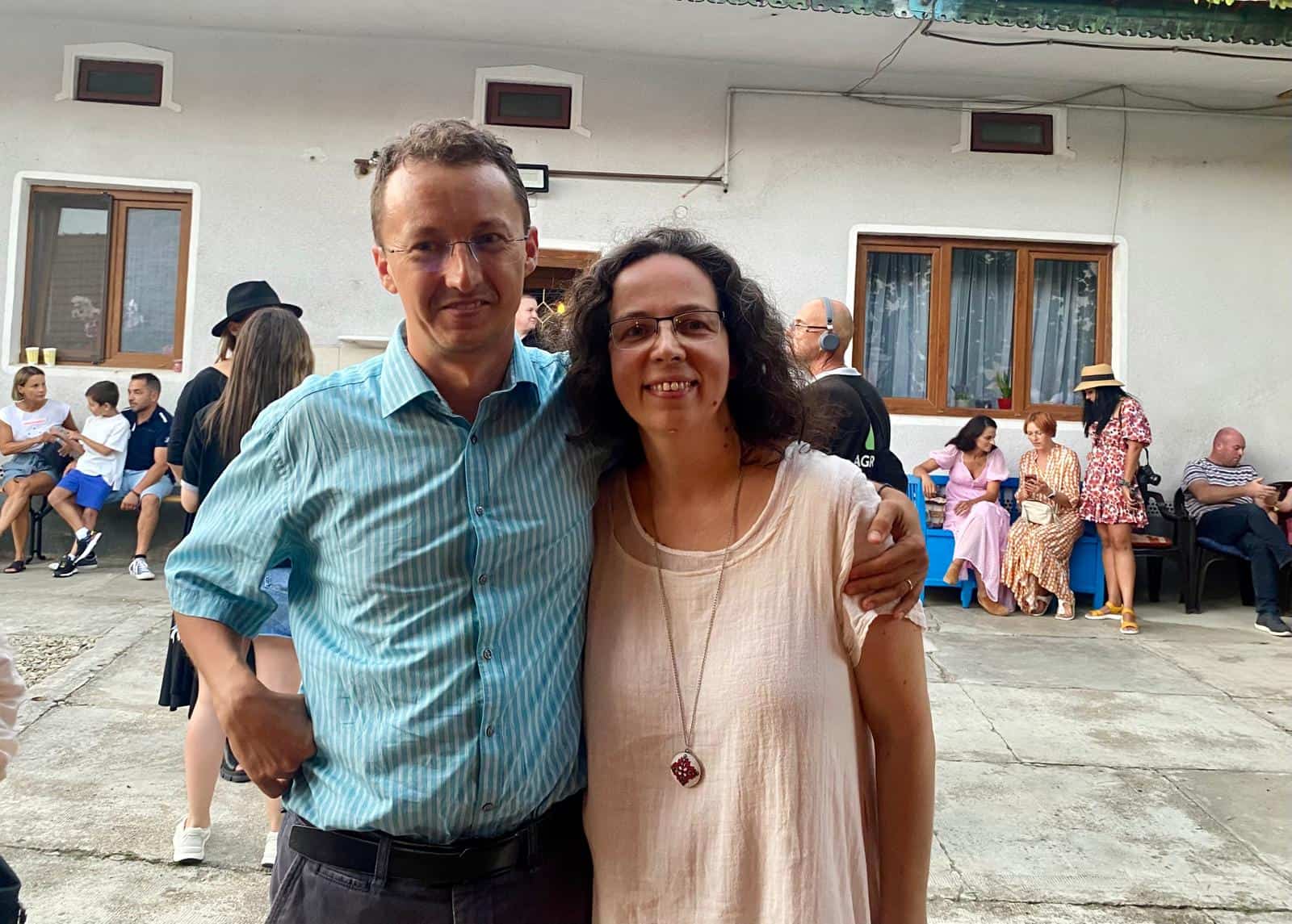Povestea femeilor eroine din mișcarea anticomunistă din Munții Făgăraș, ”povestită” la Sibiu într-un spectacol emoționant (foto) povestea femeilor eroine din mișcarea anticomunistă din munții făgăraș, ”povestită” la sibiu într-un spectacol emoționant (foto)