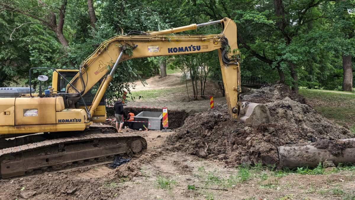 apă canal ”creditează” guvernul pentru lucrările de modernizare a rețelei de apă care traversează parcul sub arini