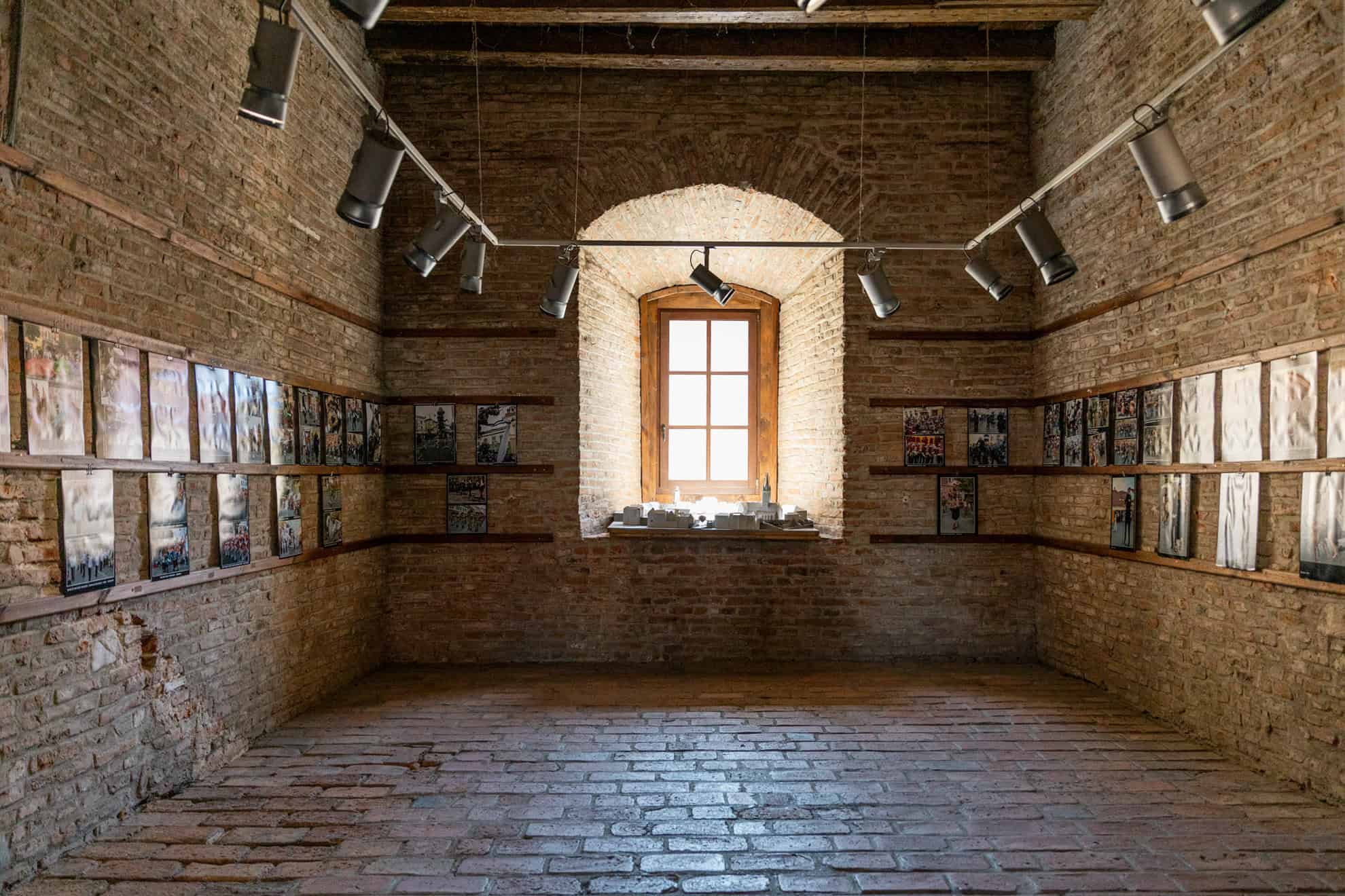 Turnurile de pe strada Cetății și Turnul Sfatului, deschise în Noaptea Muzeelor (foto) turnurile de pe strada cetății și turnul sfatului, deschise în noaptea muzeelor (foto)