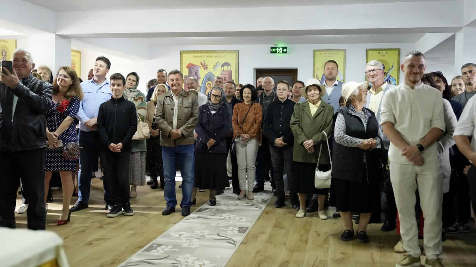 biserica "adormirea maicii domnului" din șelimbăr, un nou loc de rugăciune pentru comunitate (foto)