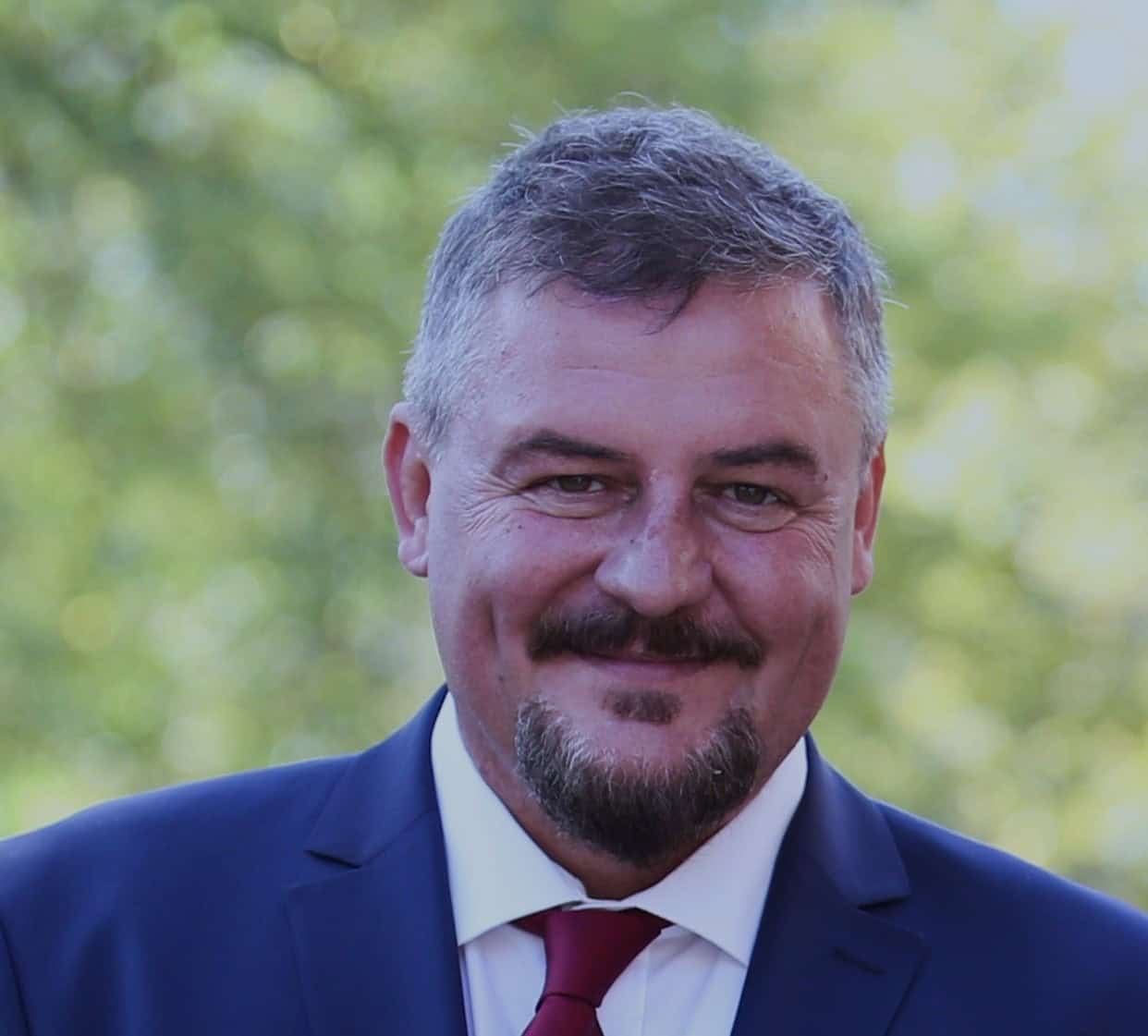 INTERVIU Mircea Orlățan (candidat Dreapta Unită): „Cisnădie poate deveni un oraș modern, cu investiții europene. Am experiență în atragerea de bani europeni” interviu mircea orlățan (candidat dreapta unită): „cisnădie poate deveni un oraș modern, cu investiții europene. am experiență în atragerea de bani europeni”