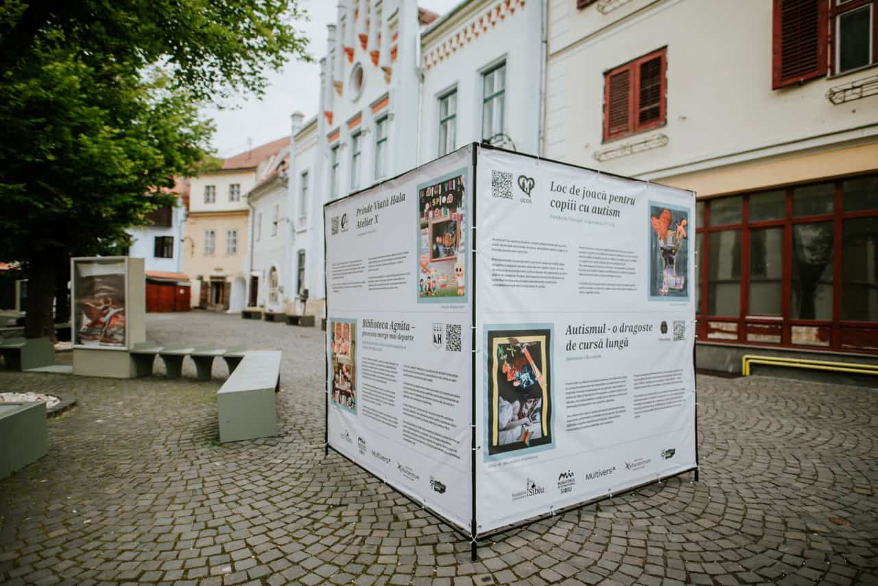 Maratonul Internațional Sibiu reflectat în expoziția Artă și Empatie, în Piața Huet până în 15 iunie maratonul internațional sibiu reflectat în expoziția artă și empatie, în piața huet până în 15 iunie