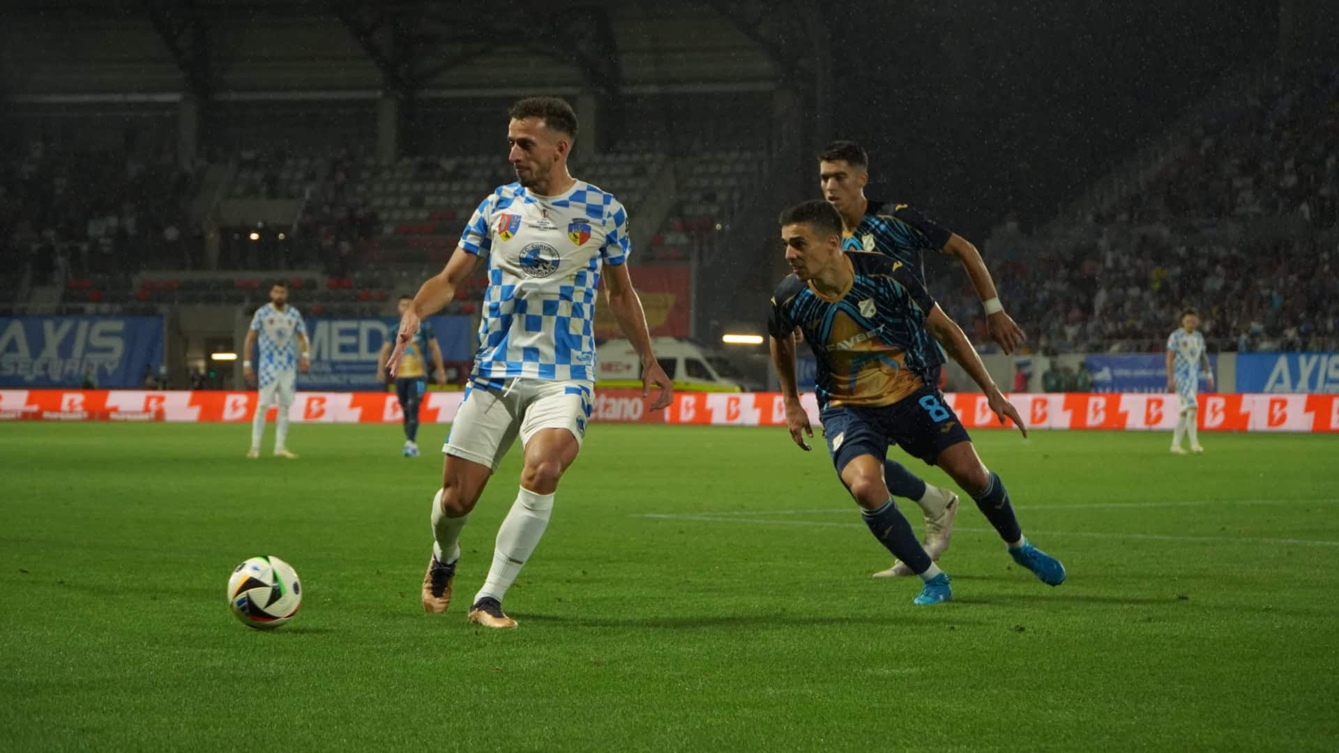 corvinul scrie istorie din nou la sibiu. hunedoara, egal cu vicecampioana croației în europa league pe “municipal” (foto video)