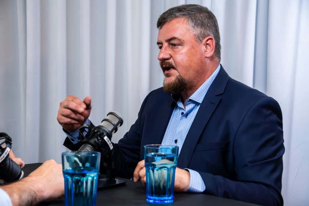 Primele 3 lucruri pe care viitorul primar al Cisnădiei le va face în Arhitecților: Traseul Tursib prelungit, grădiniță și creșă modulară și problema străzilor (video) primele 3 lucruri pe care viitorul primar al cisnădiei le va face în arhitecților: traseul tursib prelungit, grădiniță și creșă modulară și problema străzilor (video)