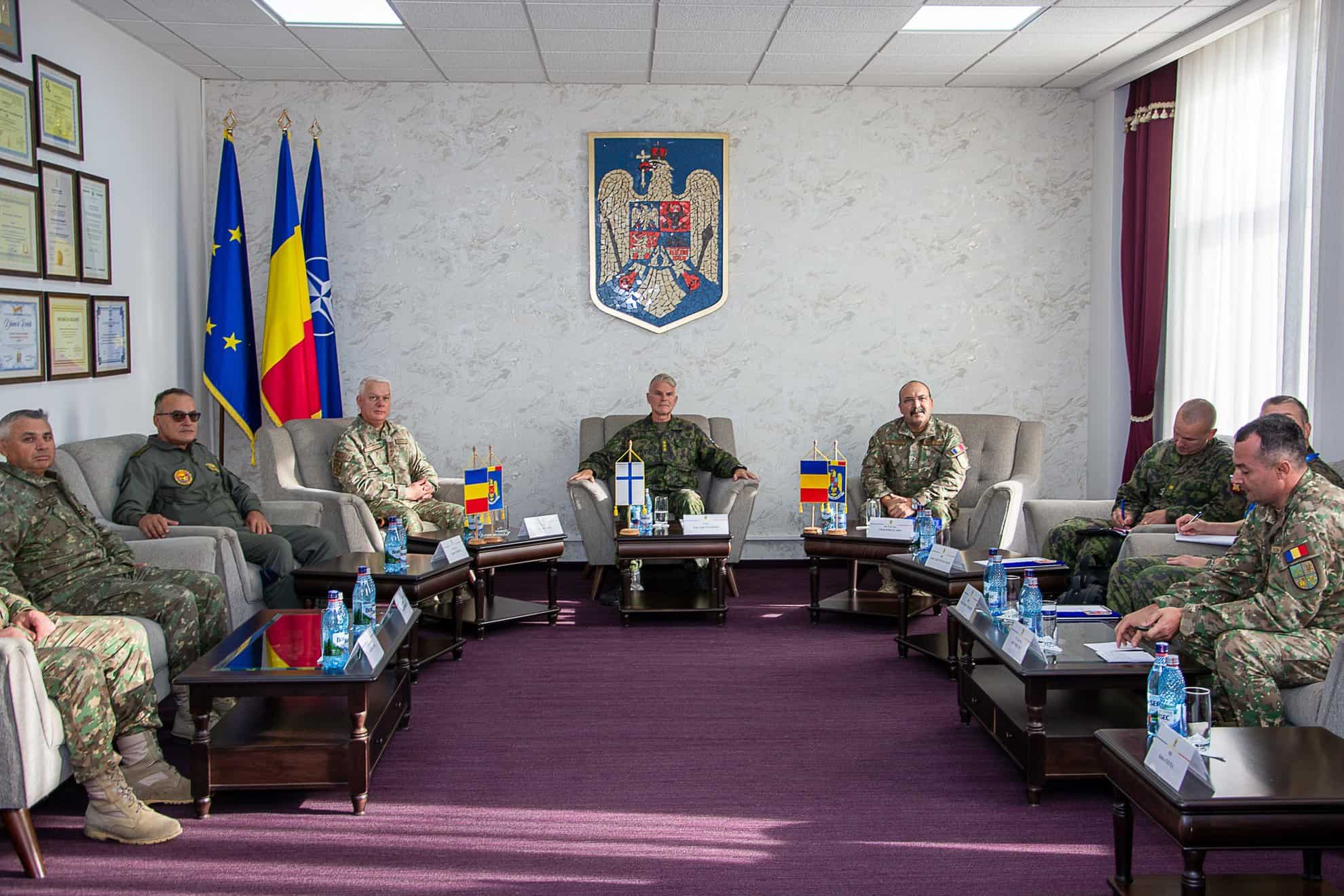 șeful forțelor terestre din finlanda, în vizită la aft sibiu: "un privilegiu să vizitez academia" (foto)