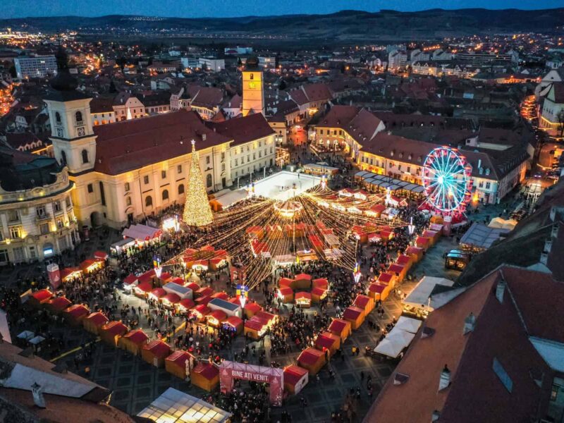 peste 500.000 de vizitatori la târgul de crăciun din sibiu. au cheltuit aproape 20 de milioane de euro