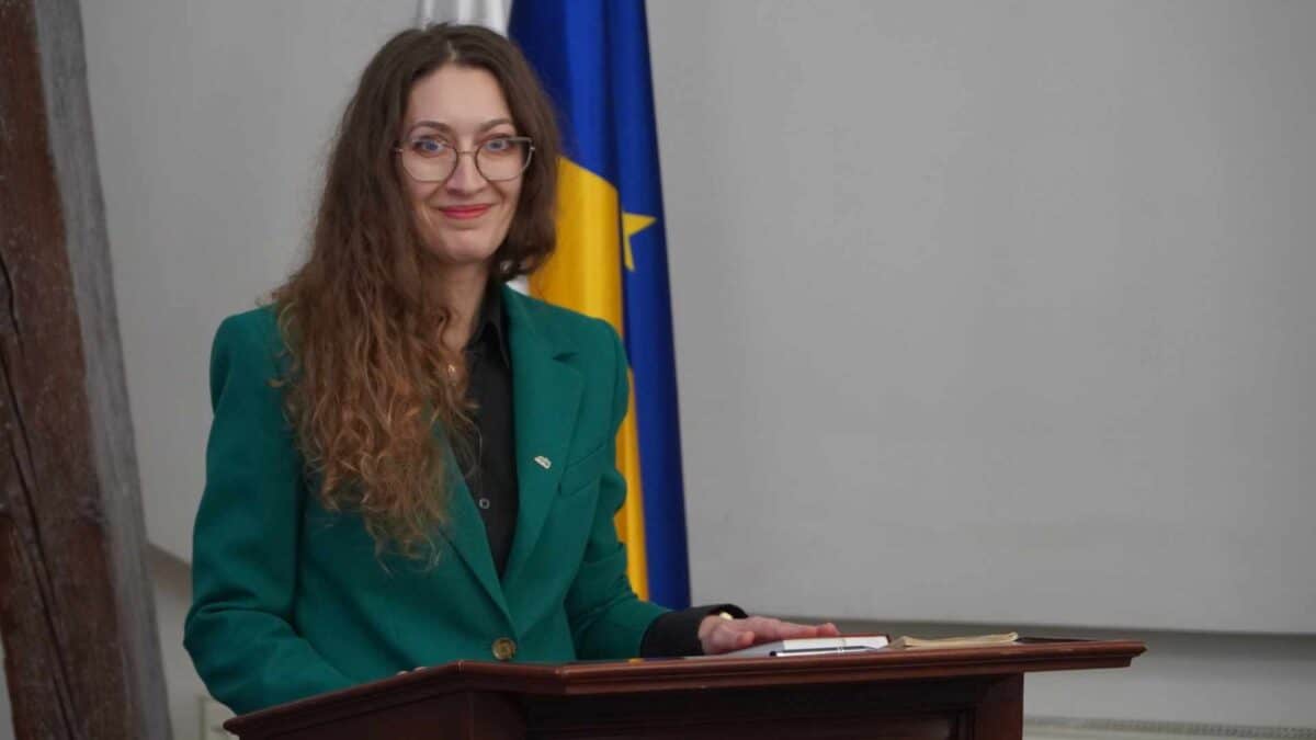 ionela mihai intră în consiliul local sibiu. a luat locul fostului candidat la primărie (foto)