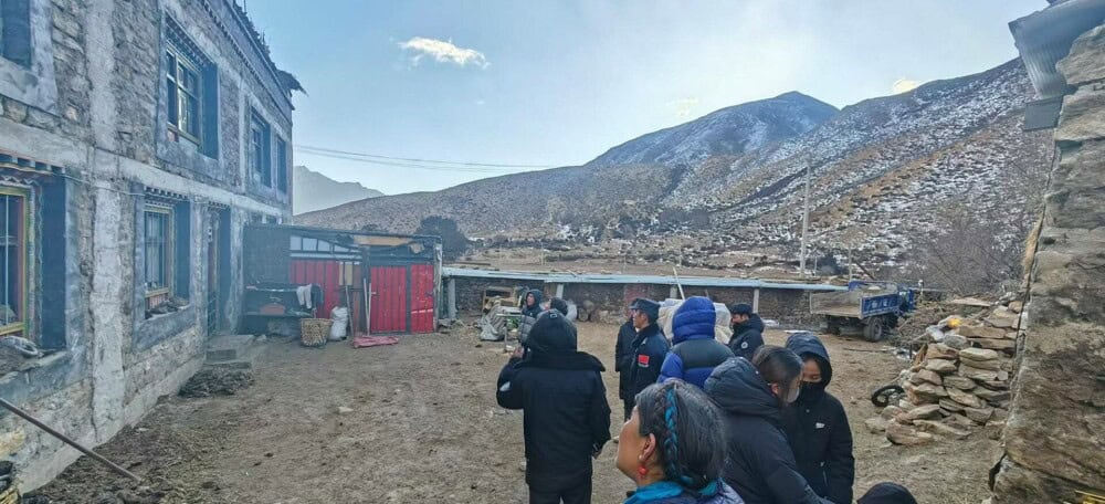 cutremur devastator în tibet. cel puțin 100 de oameni au murit (video)