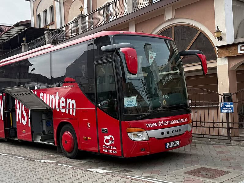 fc hermannstadt a recuperat autocarul abandonat la botoșani (foto)