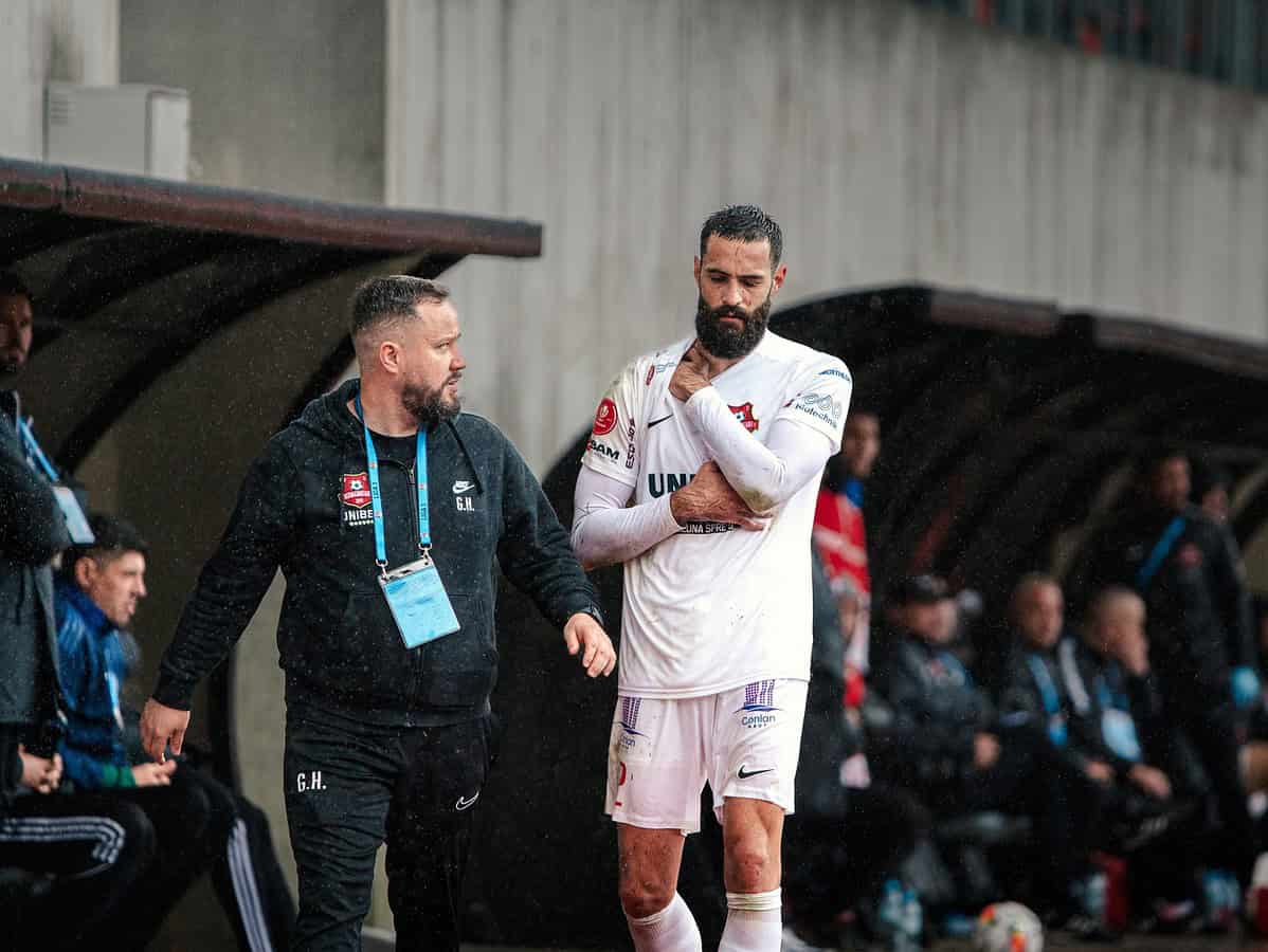 s-a stabilit cât lipsește selimovic de la fc hermannstadt (video)