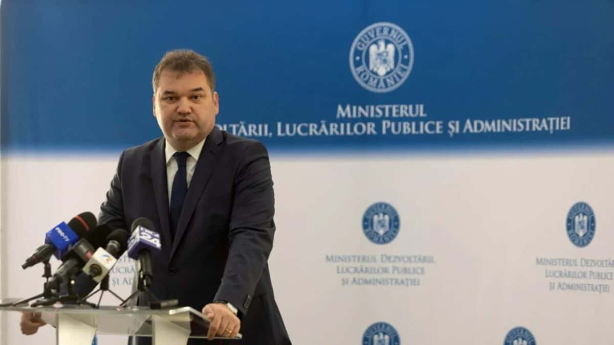reorganizare la ministerul dezvoltării. dispar peste 500 de posturi și se desființează două structuri