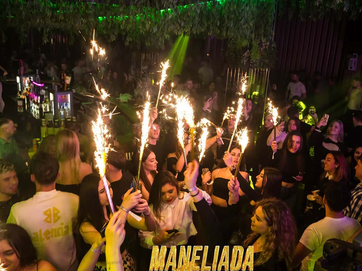 petreceri de top în weekend, la liquid. distracția începe de vineri la „maneliada”
